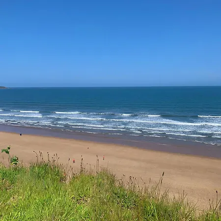 Caramel At The Bay Filey, Sleeps 6, 2 Dogs Welcome For Free Too *